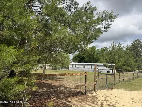 509 Janet Avenue Interlachen FL 32148