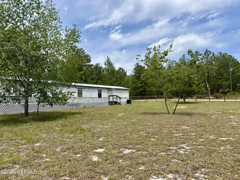 509 Janet Avenue Interlachen FL 32148
