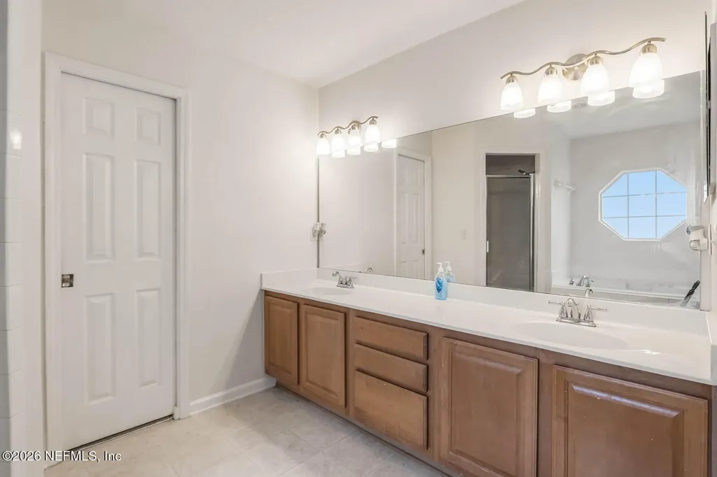 652 Spanish Wells Road Jacksonville FL 32218