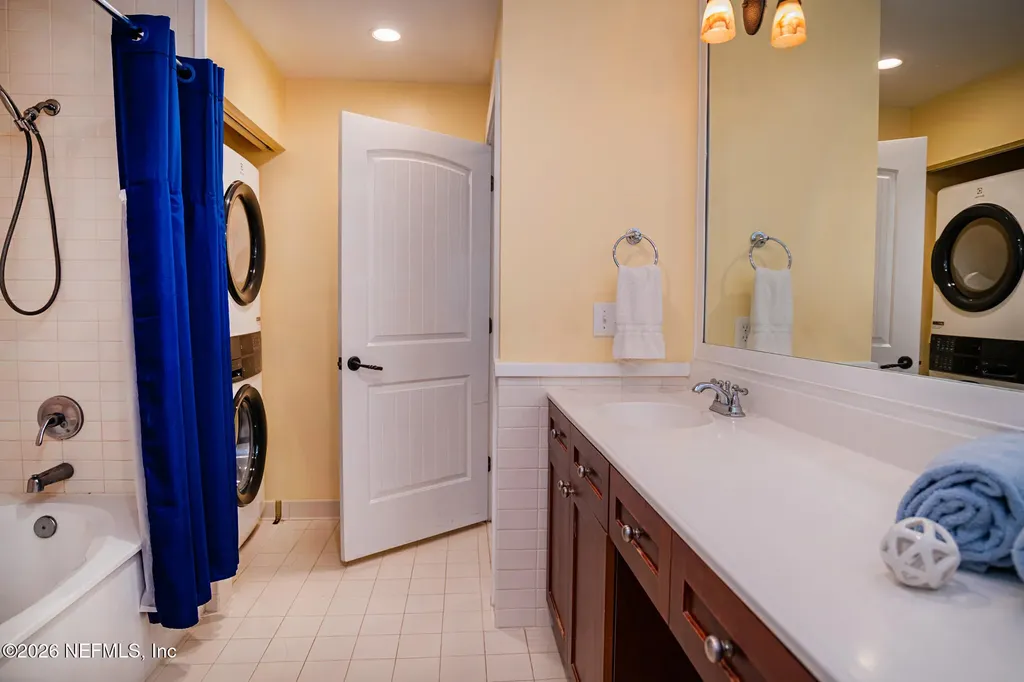 955 Registry Boulevard St. Augustine FL 32092