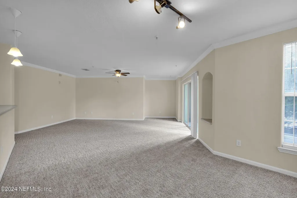 8290 Gate Parkway W Jacksonville FL 32216