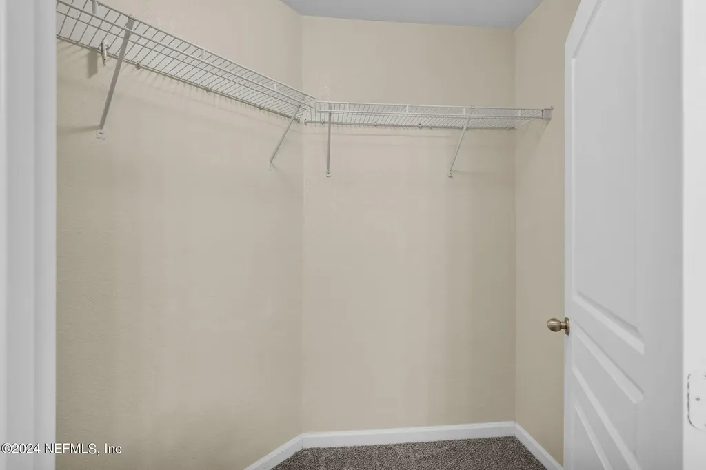 8290 Gate Parkway W Jacksonville FL 32216