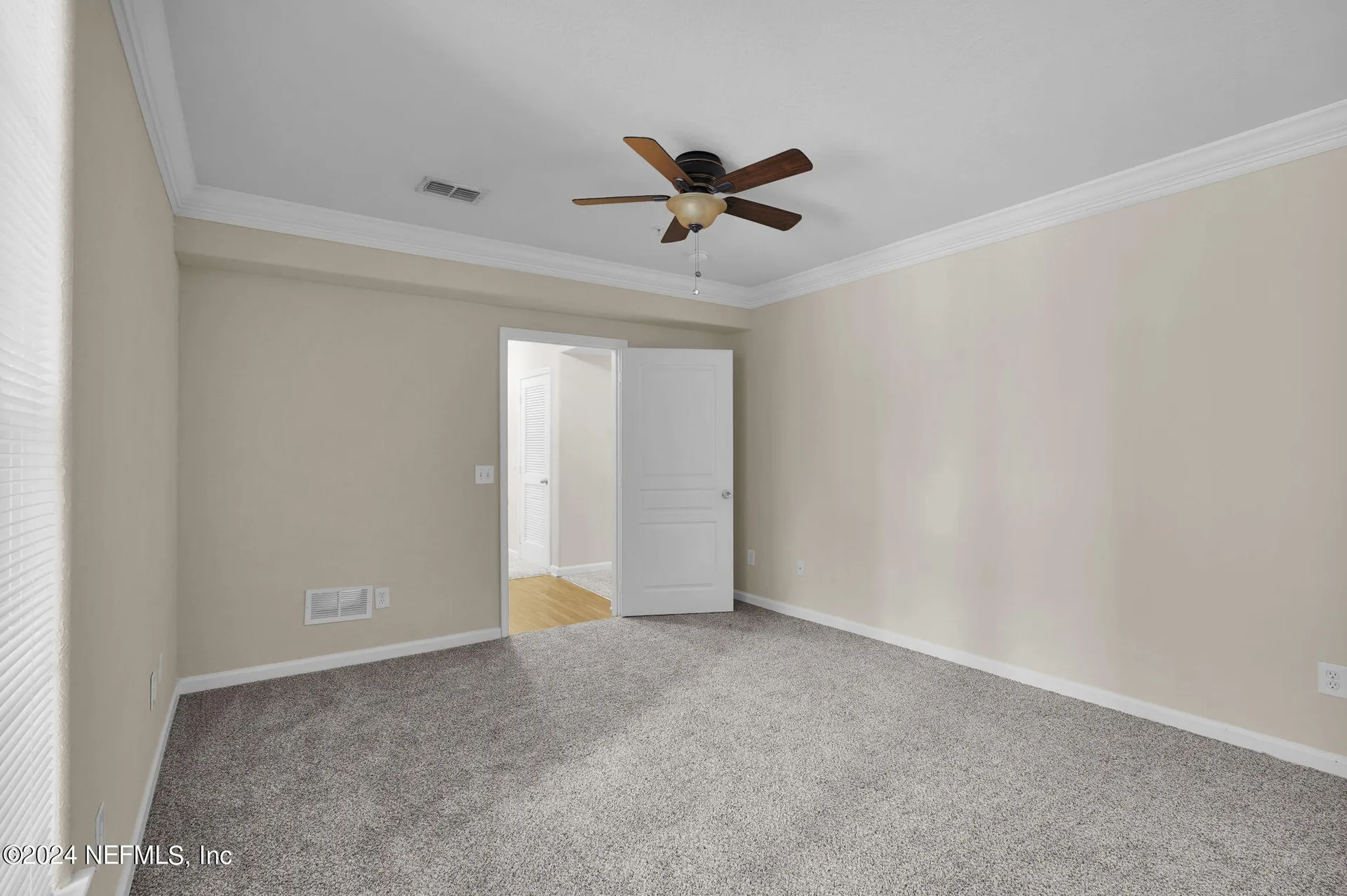 8290 Gate Parkway W Jacksonville FL 32216