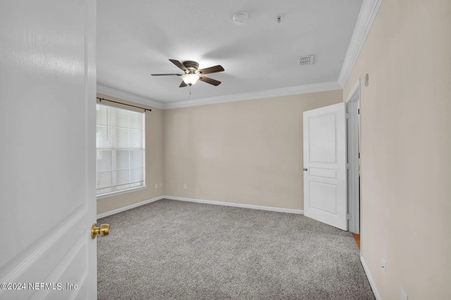 8290 Gate Parkway W Jacksonville FL 32216