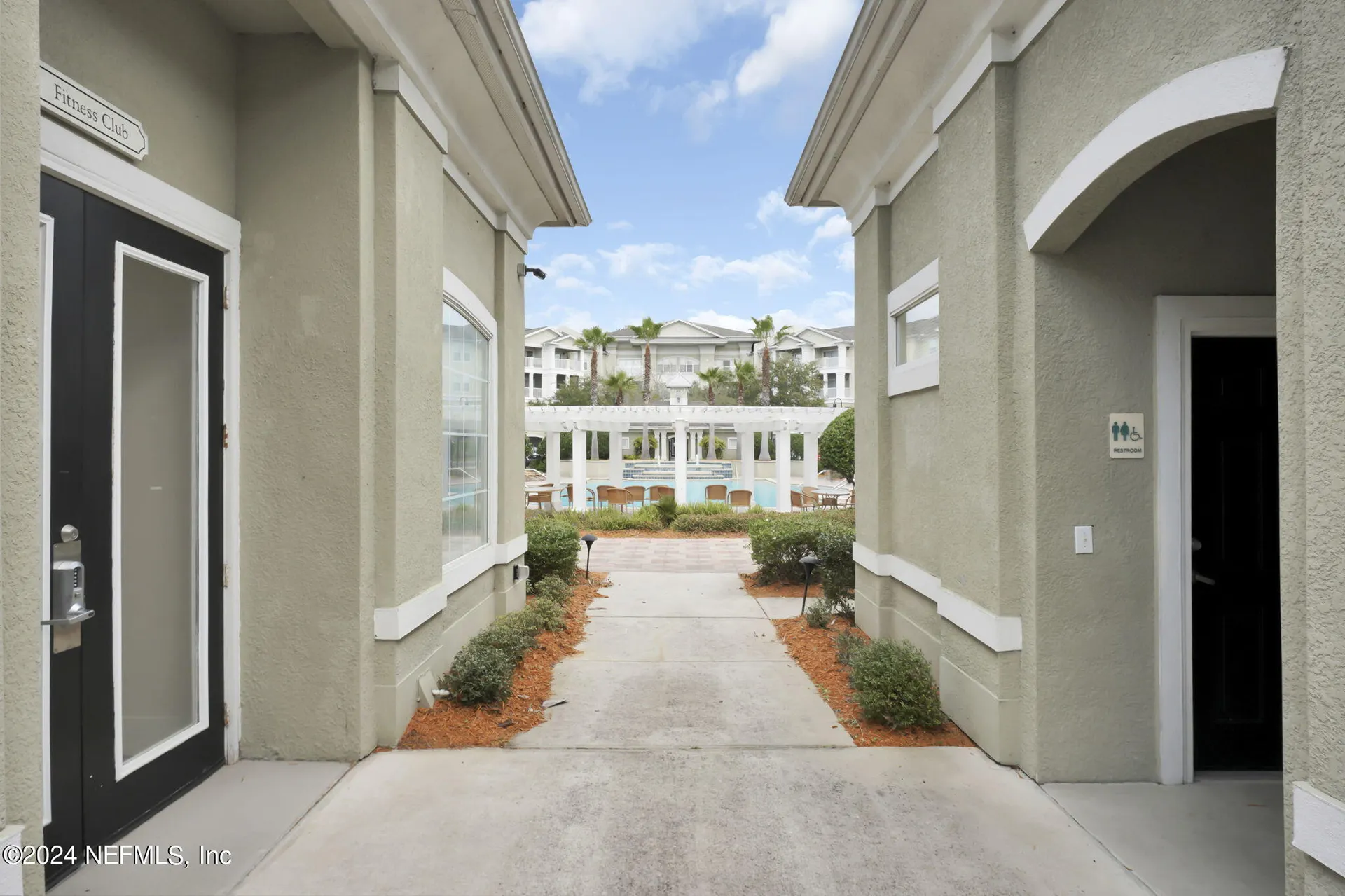 8290 Gate Parkway W Jacksonville FL 32216