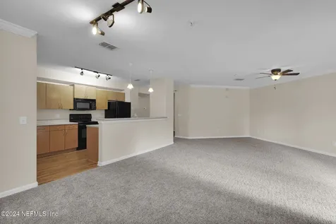 8290 Gate Parkway W Jacksonville FL 32216