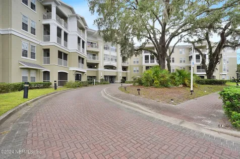 8290 Gate Parkway W Jacksonville FL 32216