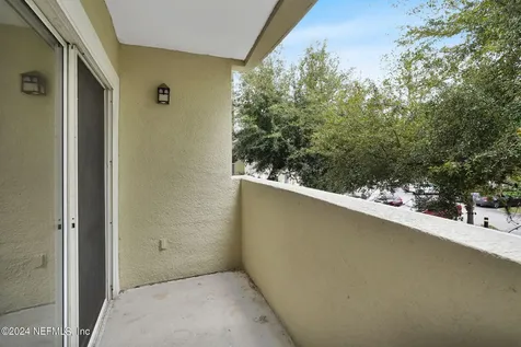 8290 Gate Parkway W Jacksonville FL 32216