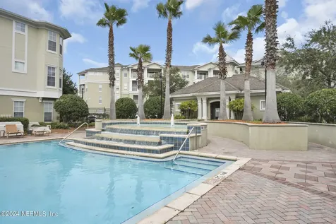 8290 Gate Parkway W Jacksonville FL 32216