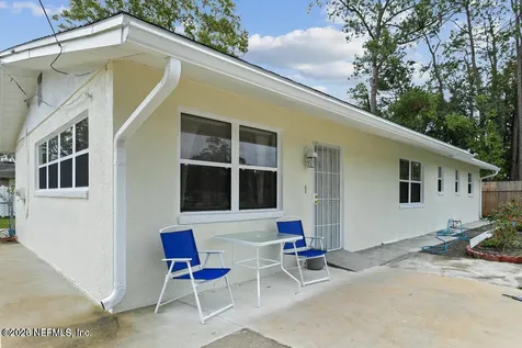 5741 Fargo Court Jacksonville FL 32207
