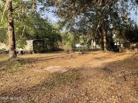327 Celery Avenue N Jacksonville FL 32220