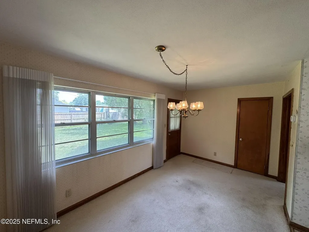 1137 6th Avenue N Jacksonville Beach FL 32250