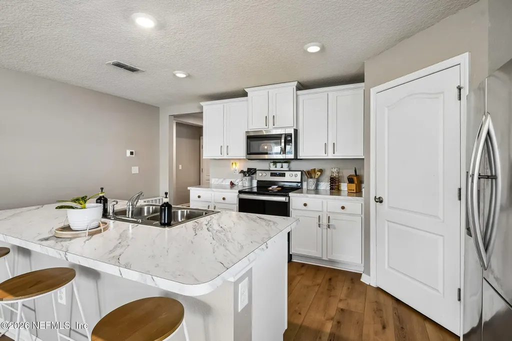2195 Willow Springs Drive Green Cove Springs FL 32043