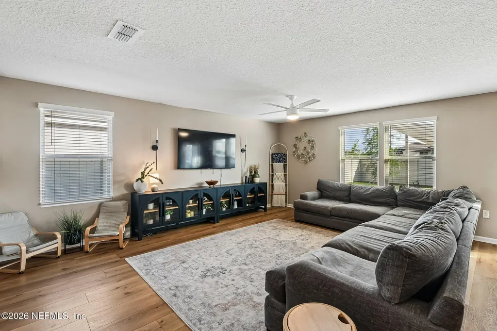 2195 Willow Springs Drive Green Cove Springs FL 32043
