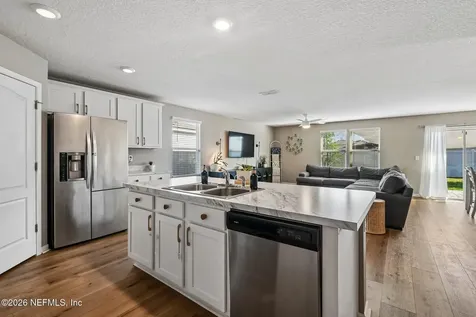 2195 Willow Springs Drive Green Cove Springs FL 32043