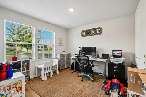 2195 Willow Springs Drive Green Cove Springs FL 32043