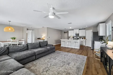 2195 Willow Springs Drive Green Cove Springs FL 32043