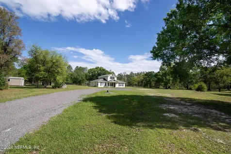 4160 Division Street Hastings FL 32145