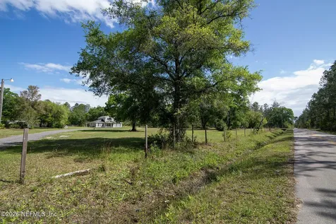 4160 Division Street Hastings FL 32145