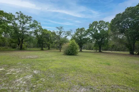 4160 Division Street Hastings FL 32145