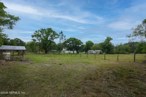 4160 Division Street Hastings FL 32145