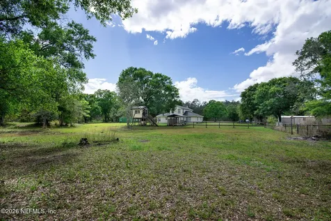 4160 Division Street Hastings FL 32145