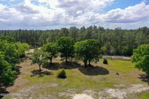 4160 Division Street Hastings FL 32145