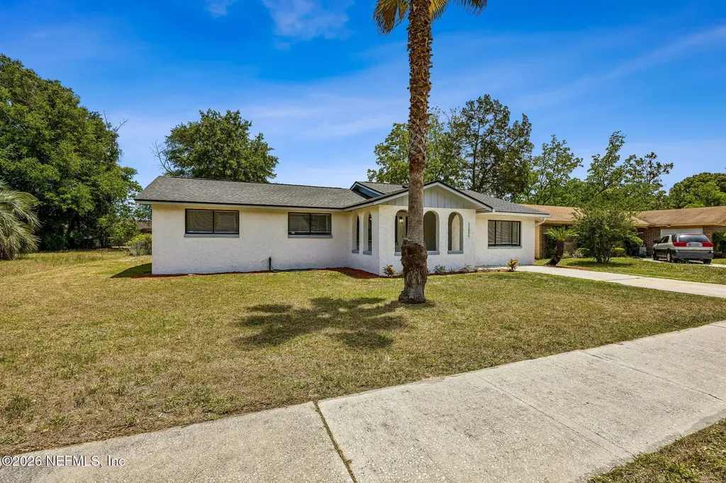 11055 Bacall Road W Jacksonville FL 32218