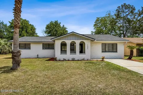 11055 Bacall Road W Jacksonville FL 32218