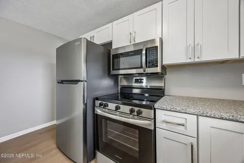11055 Bacall Road W Jacksonville FL 32218