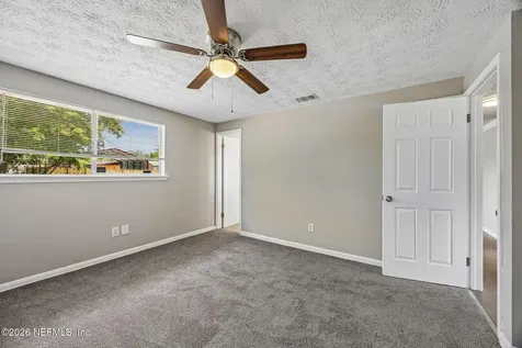 11055 Bacall Road W Jacksonville FL 32218