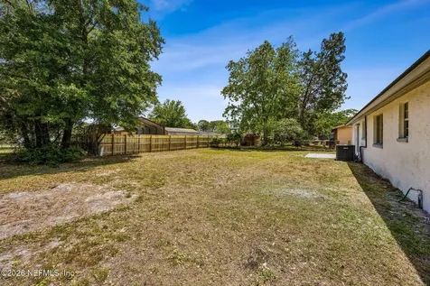 11055 Bacall Road W Jacksonville FL 32218