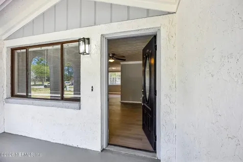 11055 Bacall Road W Jacksonville FL 32218