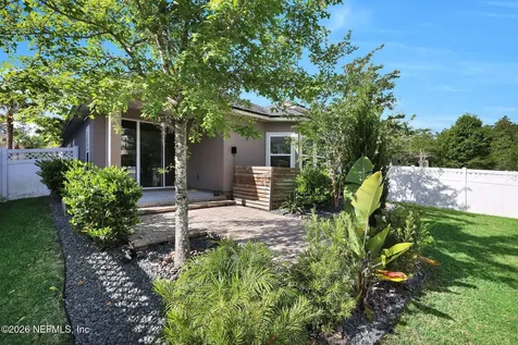 62 Fernbrook Drive St. Johns FL 32259