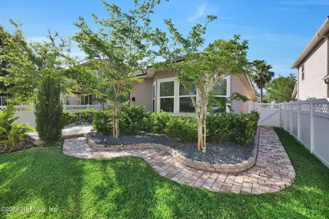 62 Fernbrook Drive St. Johns FL 32259