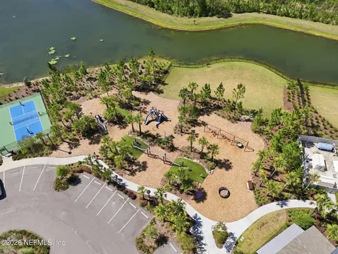 75353 Fox Cross Avenue Yulee FL 32097