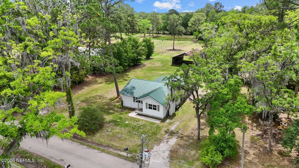 3250 NE 179th Street Starke FL 32091
