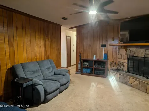 6348 Johnnie Circle E Jacksonville FL 32244
