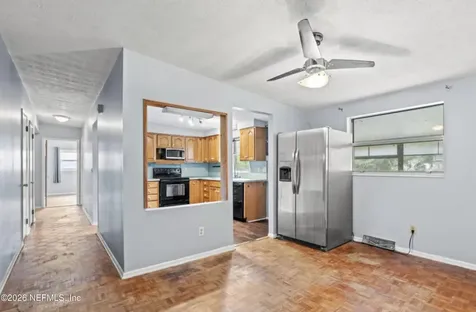 5527 Maxine Drive Jacksonville FL 32277