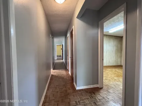 5527 Maxine Drive Jacksonville FL 32277