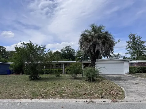 5527 Maxine Drive Jacksonville FL 32277
