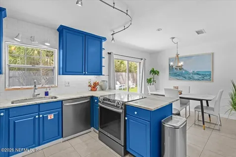 3218 1st Street S Jacksonville Beach FL 32250
