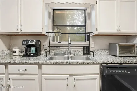 4180 Davie Court Jacksonville FL 32210