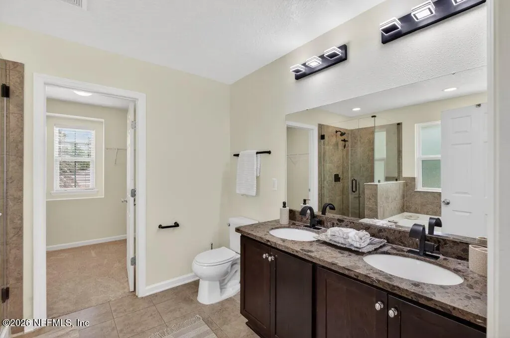 2209 Chandlers Walk Lane Jacksonville FL 32246
