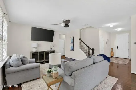 2209 Chandlers Walk Lane Jacksonville FL 32246