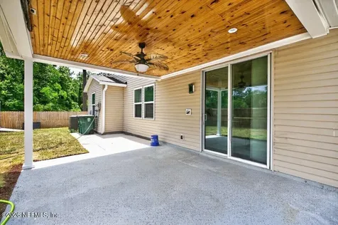 2209 Chandlers Walk Lane Jacksonville FL 32246