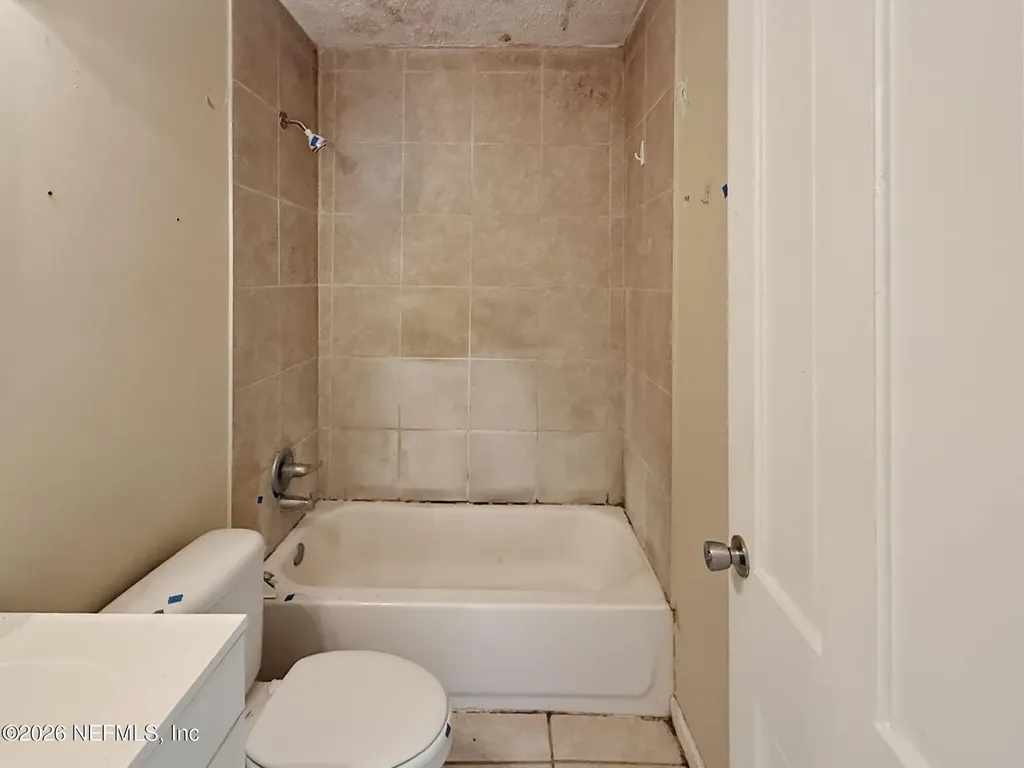 4853 Riverdale Road Jacksonville FL 32210