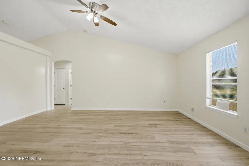 6878 Wall Springs Drive Jacksonville FL 32222