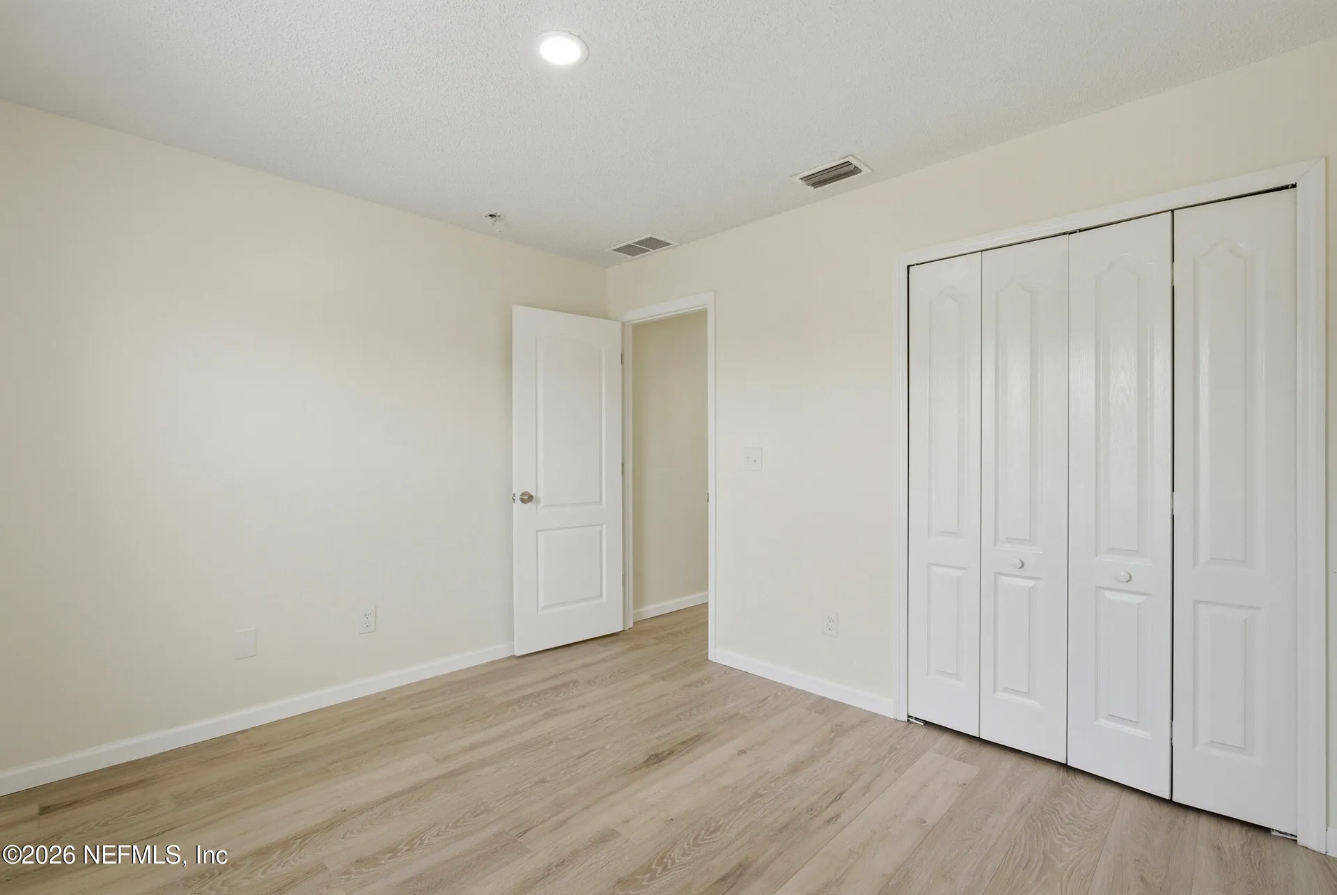 6878 Wall Springs Drive Jacksonville FL 32222