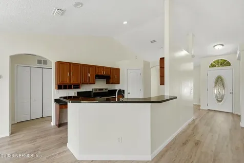 6878 Wall Springs Drive Jacksonville FL 32222
